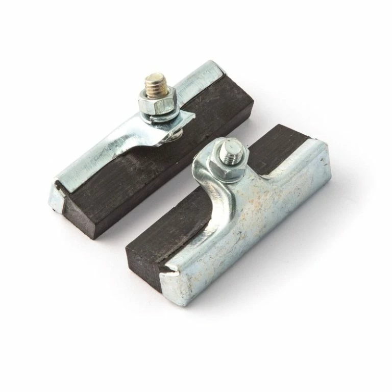 Acier Cr-Mo Soldes -Acier Cr-Mo Soldes patins de freins a tringle 50mm noir paire vis deportee haute 768x768 1